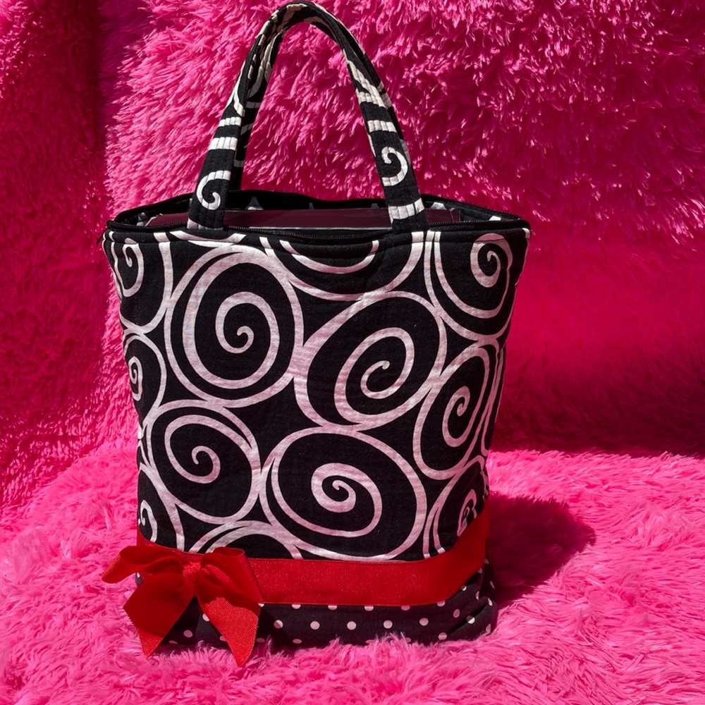 Cheerful funky quilted zipper tote red/black/white w/bow.